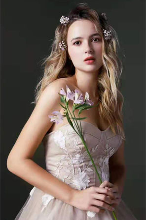 外國女模